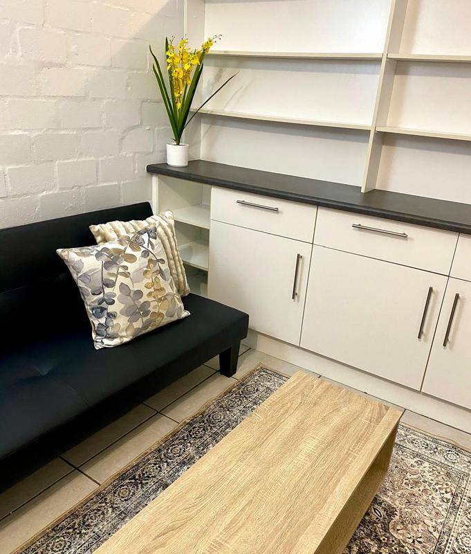 To Let 1 Bedroom Property for Rent in Wynberg Western Cape